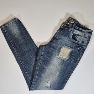 Dollhouse Jeans Womens 13 Distressed Skinny Straight Leg Millennial Style Denim‎